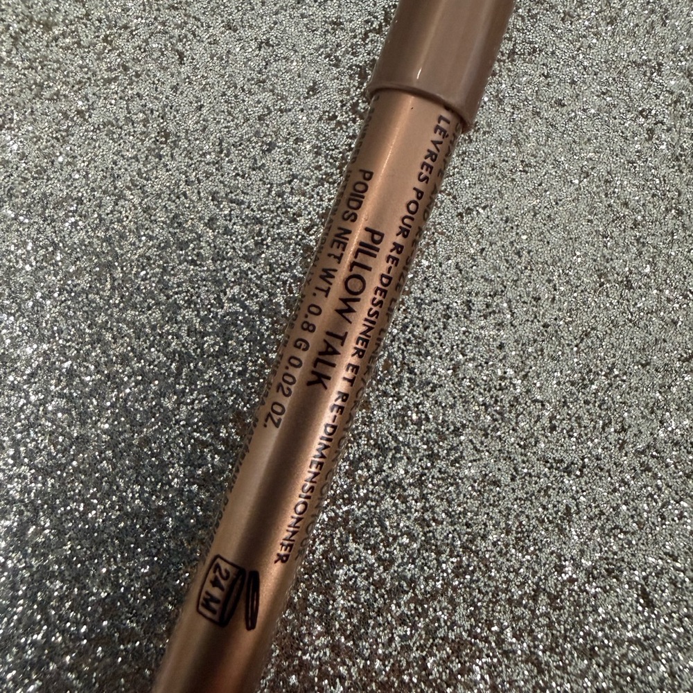 Charlotte Tilbury Lip Liner/Lip Gloss PILLOW TALK SHADE - Picture 2 of 3